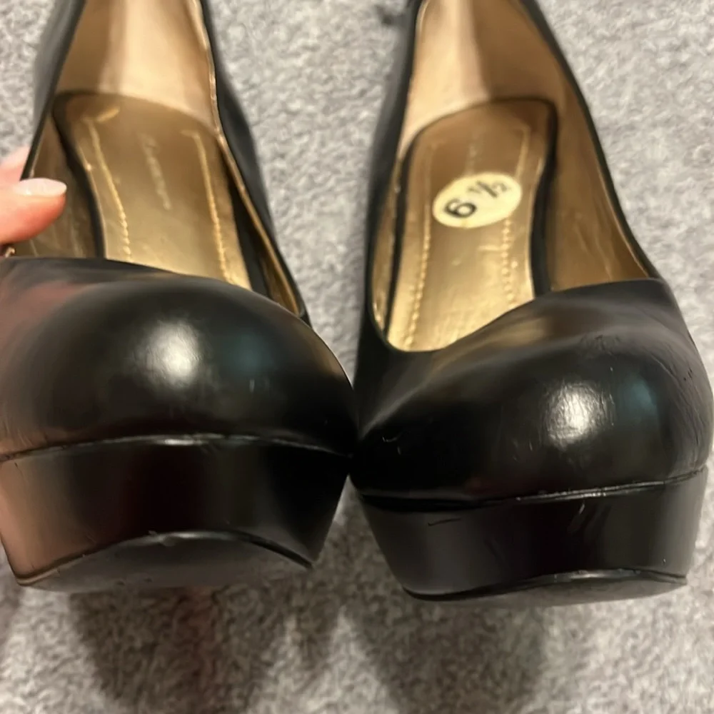 BCBGeneration Black Platform Heels